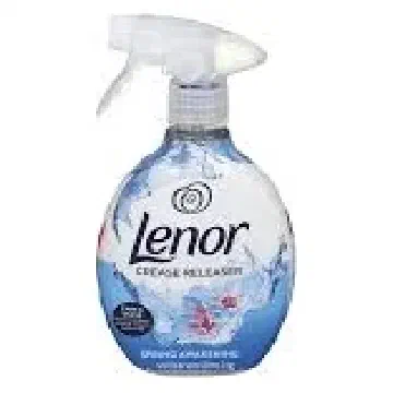 Lenor ароматизиращ спрей за тъкани
